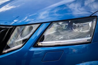 Škoda Octavia Combi 2.0 TDI RS DSG 4x4 - 3