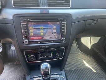 Škoda Superb 1,4 turbo, r.2009 - 2.400 EUR - 3
