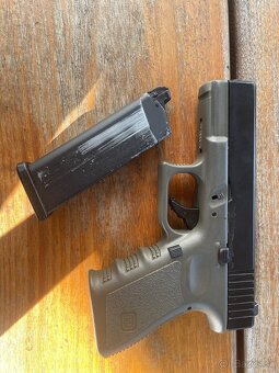 Glock 19 - 3