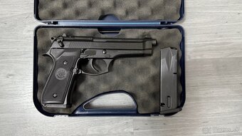Beretta 92FS - 3