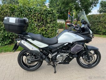 Suzuki 650 V-strom - 3