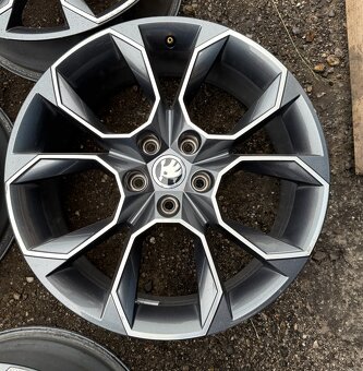 Originalna sada Škoda Extreme R19 - 3