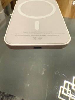 Apple magsafe powerbanka - 3