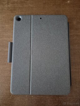 Klávesnica Logitech Combo touch 7,8 a 9th gen iPady - 3