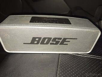 BOSE bluetooth reproduktor - 3