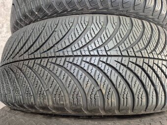 215/60 r17 celoročné 4 ks GOODYEAR dezén 6,8 - 6,5 mm - 3