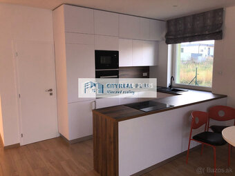 Prenajmem novostavbu 4-izbového rodinného domu Nitra - 3
