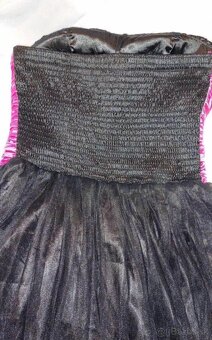 Spoločné krátke dámske šaty - 3