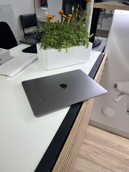 Apple MacBook Pro 13″ (M1) - 3