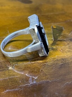 starozitny strieborný prsteň s monogramom - 3