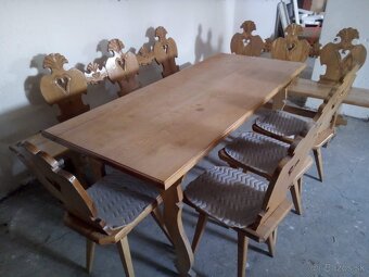 Ručne vyrezávaný nábytok - 3