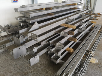 Zámočník, skladač - 3