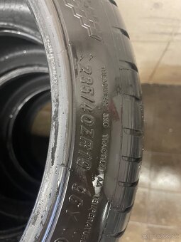 Letné pneu 235/40 r19 - 3