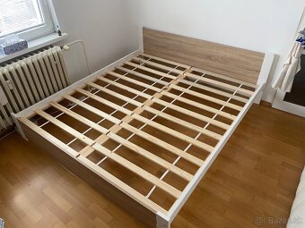 Manželská posteľ 180x200 - 3