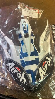 Airoh Aviator 2.3 Novak Chrome blue šilt - 3