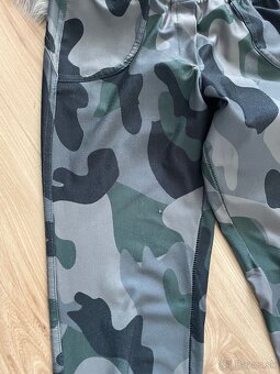 Push Up Maskáčové legíny -S - 3