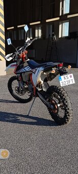 KTM exc 250 tpi six days 2019 na značkách - 3
