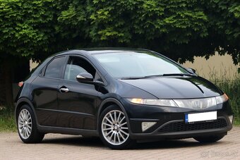 HONDA CIVIC 8G 1,8i -VTEC - 3