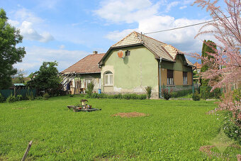 Rodinný dom s novým ústredným kúrením - Dolinka, okres Veľký - 3