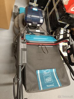 Makita aku kosačka LM002G - 3