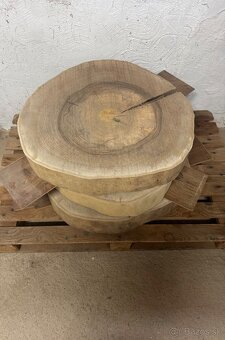 Drevo- koláče- ORECH - 3