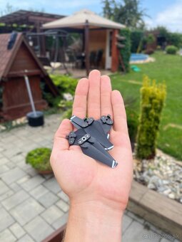Predám dron DJI SPARK - 3