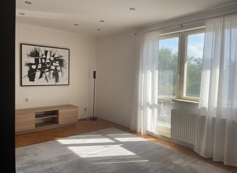 Priestranný podpivničený rodinný dom v Zlatých Moravciach – - 3