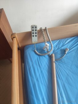Polohovateľná posteľ - 3