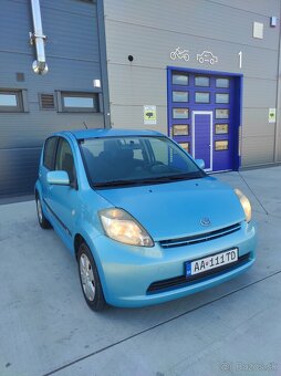 Daihatsu Sirion 1,3benzín Automat - 3