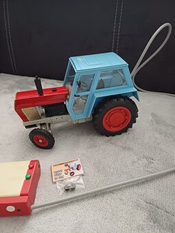 Predam hracku zetor crystal 8011 - 3