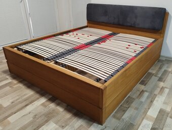 drevena polohovatelna manzelska postel 180x200x56 cm - 3