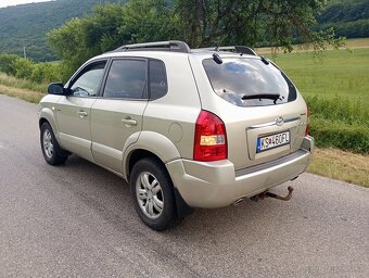 Predám Hyundai tucson 4x4 2.0 CRDI SUV - 3