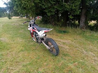 Husqvarna 250 - 3
