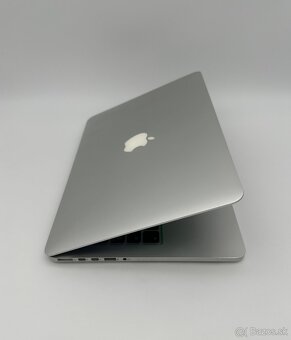 MacBook Pro 13" 2015 8/512GB Silver (100% Batéria) - 3