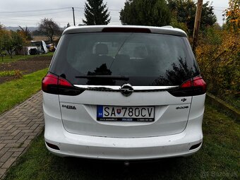 Opel Zafira 2013 - 3