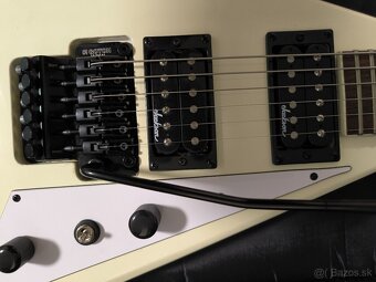 Predám Jackson Randy Rhoads 32 Ivory - 3