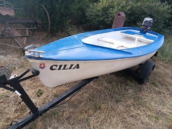 Čln na oddych a aj na rybolov - 3