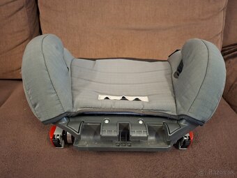 Predám ISOFIX podsedák BRITAX ROMER - 3