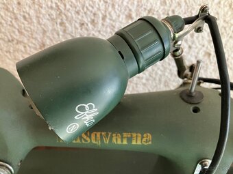 Husqvarna manualny sijaci stroj - 3