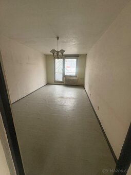 Predám 2i byt Môťová - 3