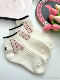 Teplé nízke ponožky Victoria’s Secret - 3