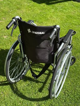 Invalidný vozík UNIZDRAV LIGHT - 3