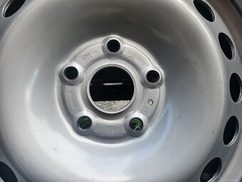 Originálna zimná sada VW - 5x112 r16 + Semperit 205/60 r16 - 3