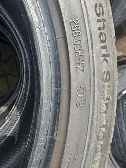 Letné pneumatiky 235/45 R17 - 3