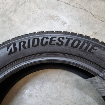 Zimné pneumatiky 235/55 R20 BRIDGESTONE DOT3021 - 3