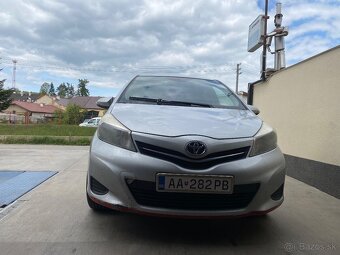 Predám Yaris rok 05/2012 - 3