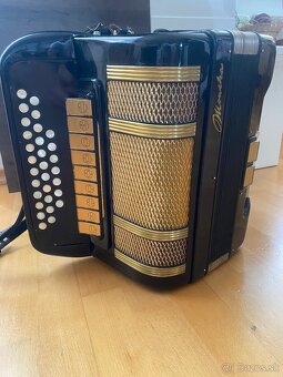 Heligonka Hohner Monika 4Hlas CF + Remene + Kufor - 3