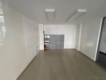 Reality Kolesár prenajíma obchodný priestor Gastrodom centru - 3
