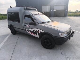 Ford Fiesta Courier 1.8D - 3