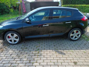 Renault Megane 1,6 rok 2011 - 3